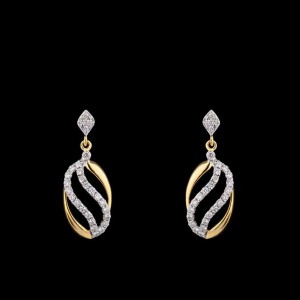 Juhi Drop Earrings
